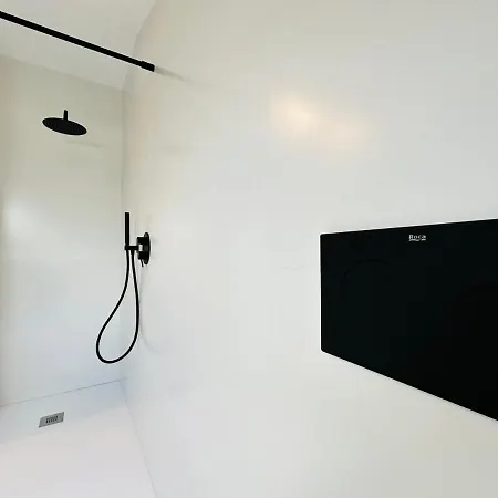 公寓 Atico Boj - Terraza Con Jardin & Horreo Chill Con Vistas Al Mar 阿罗萨新镇